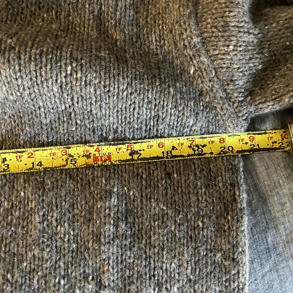 Vince Pullover Marled Metallic Wide Neck Sweater - Picture 7 of 9